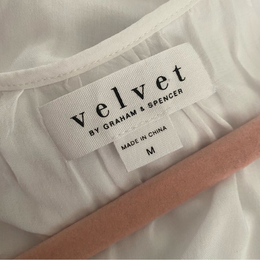 NEW Velvet by Graham & Spencer white blouse - Picture 3 of 6